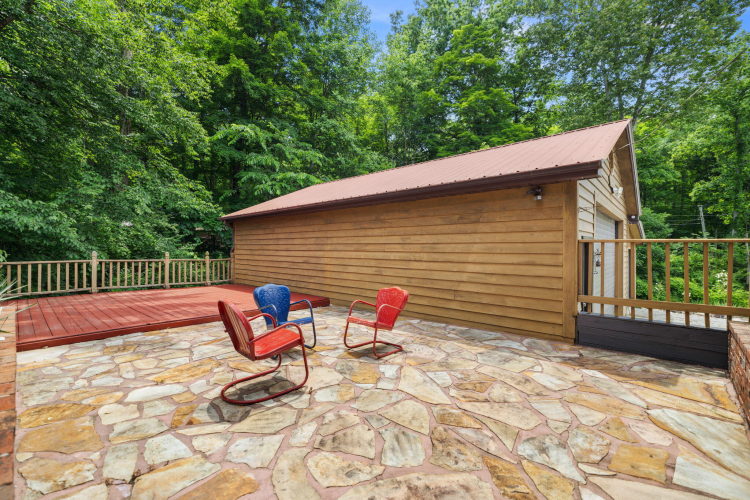 Listing Image 7