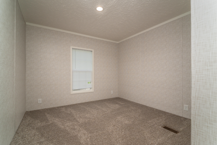 Listing Image 30