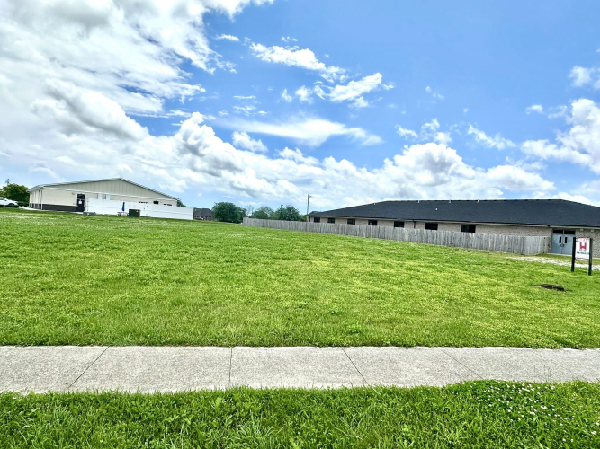 Listing Image 7