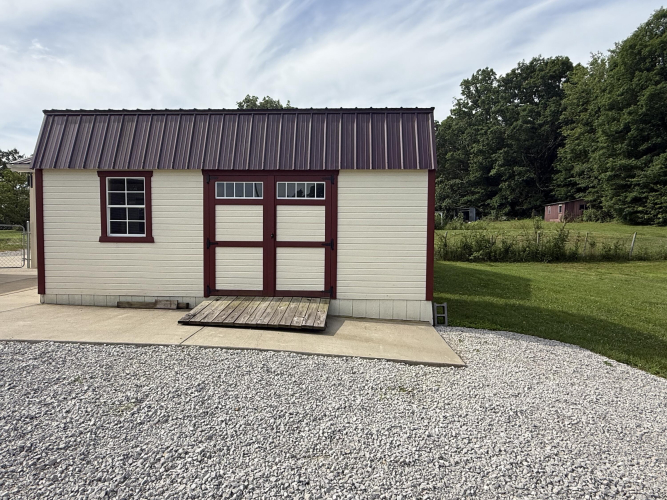 Listing Image 24
