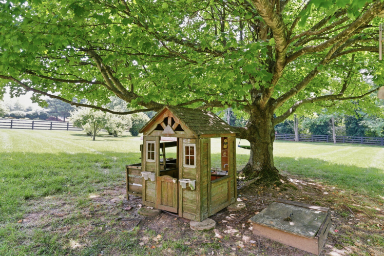 Listing Image 104