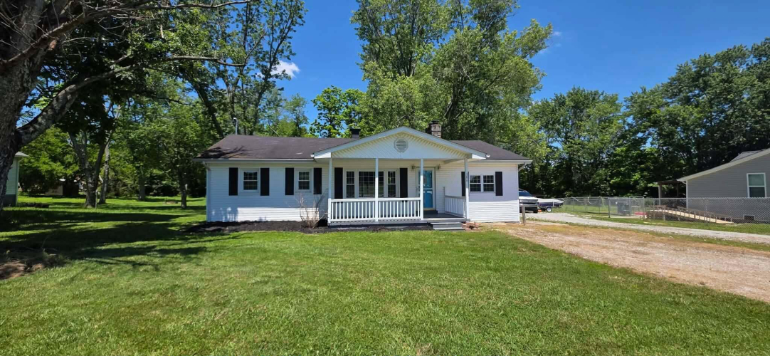 Listing Image 5