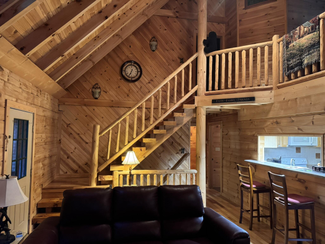 Listing Image 12