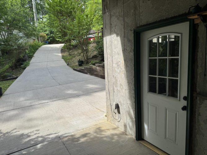 Listing Image 57