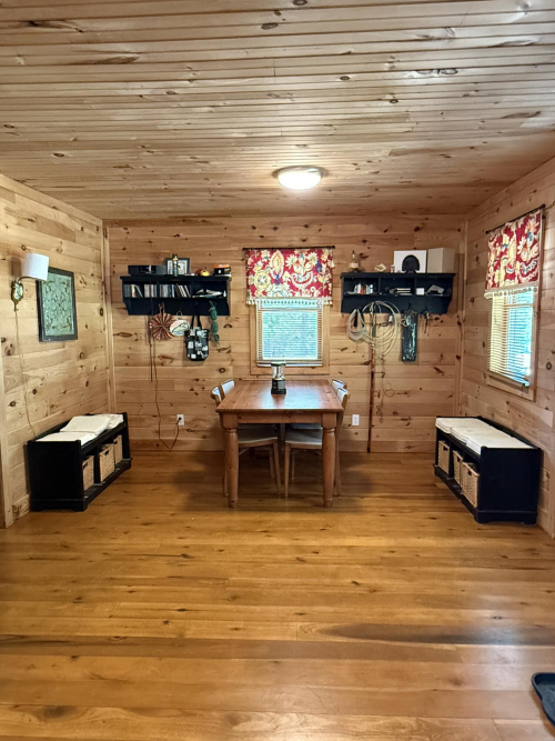 Listing Image 6