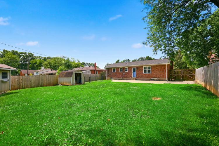 Listing Image 24