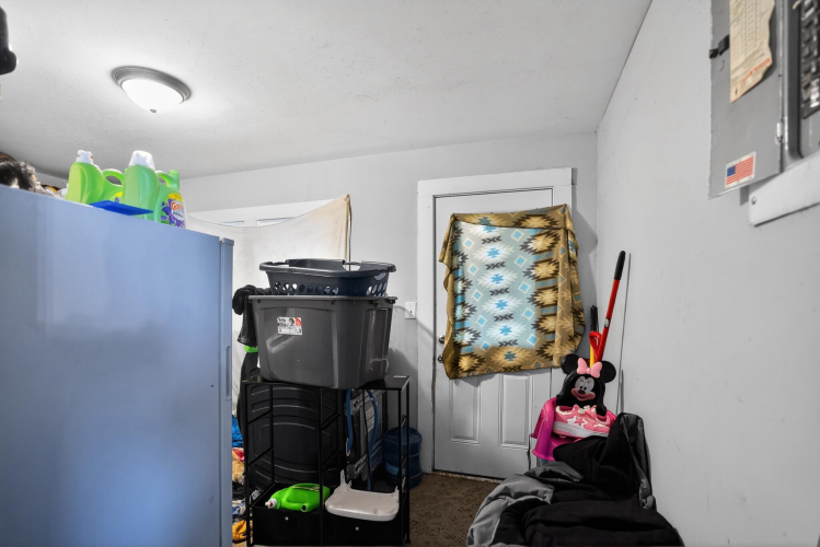 Listing Image 23