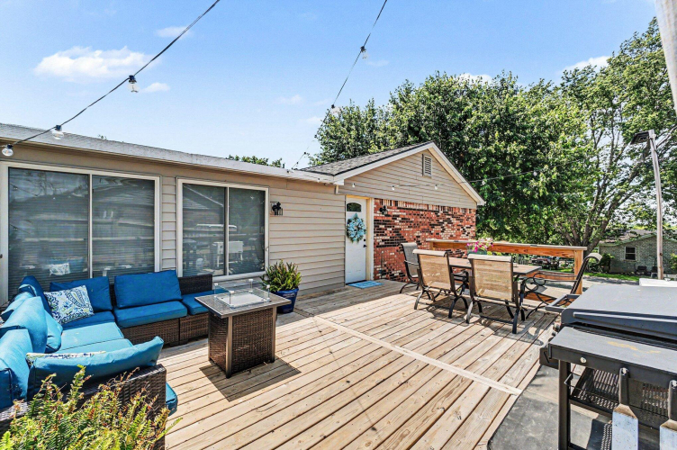 Listing Image 23