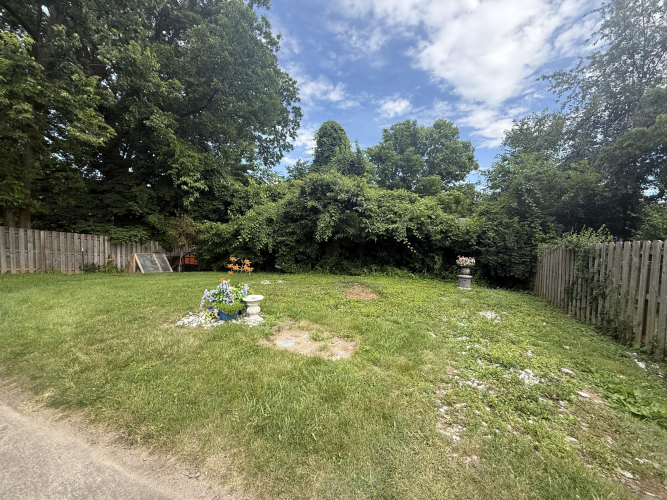 Listing Image 40
