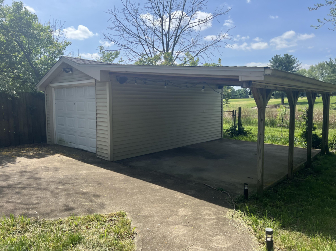 Listing Image 17