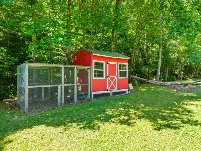 Listing Image 14
