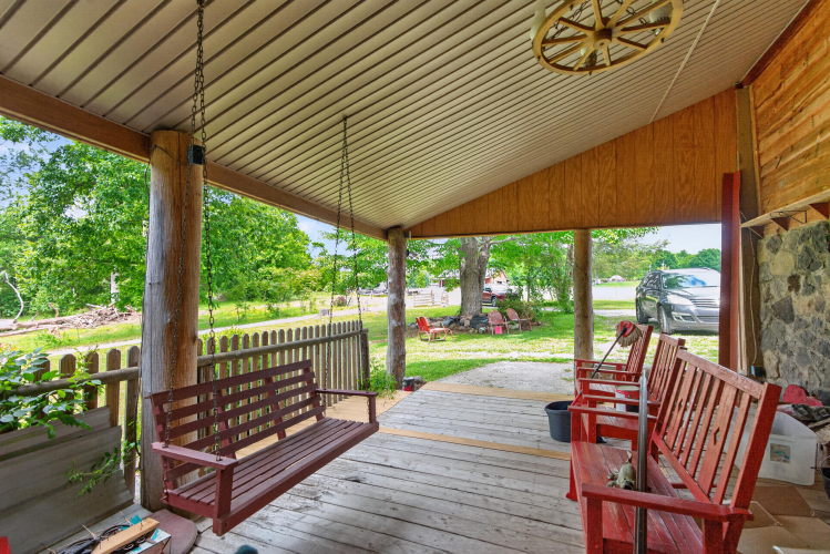 Listing Image 6