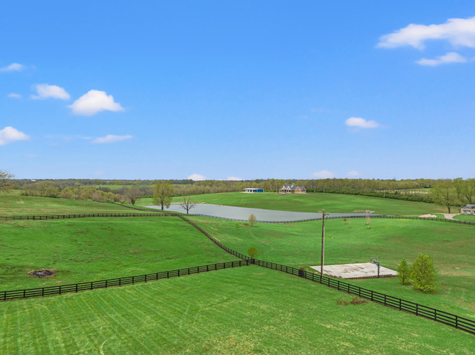 Listing Image 66