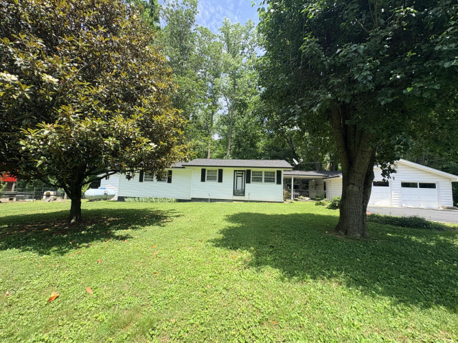 Listing Image 17