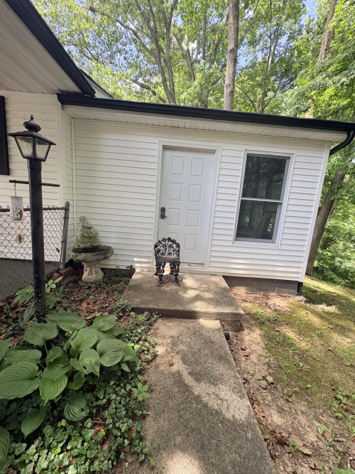 Listing Image 28