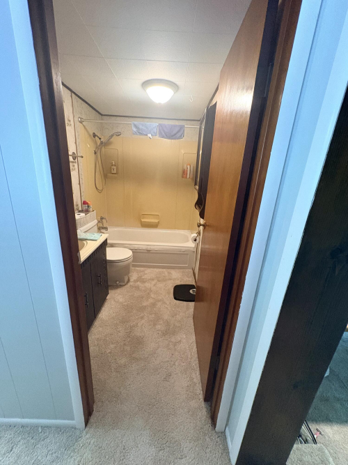Listing Image 52