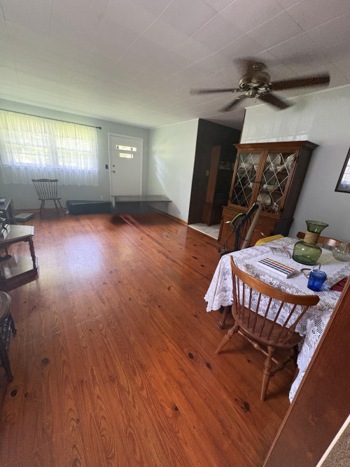 Listing Image 81