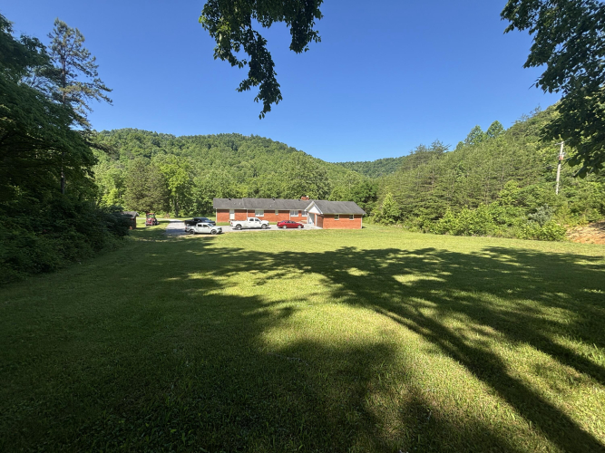 Listing Image 41