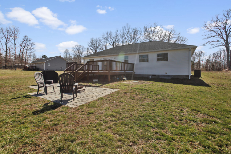 Listing Image 18