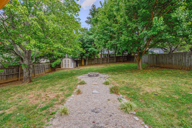 Listing Image 27