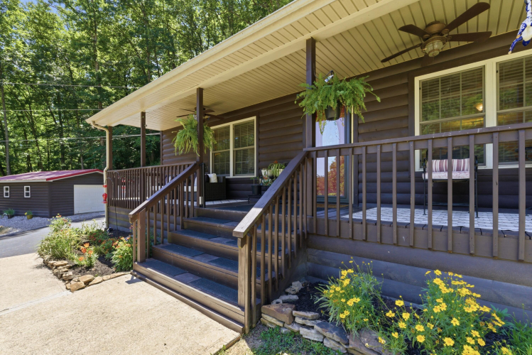 Listing Image 3