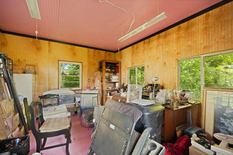 Listing Image 46