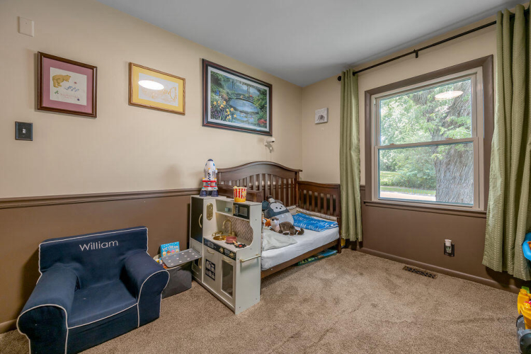 Listing Image 18