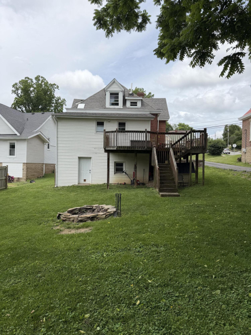 Listing Image 17