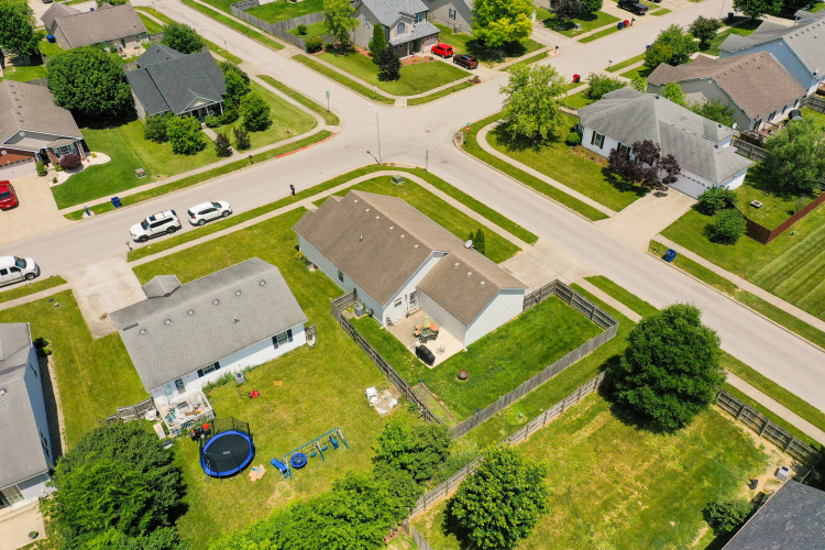 Listing Image 19