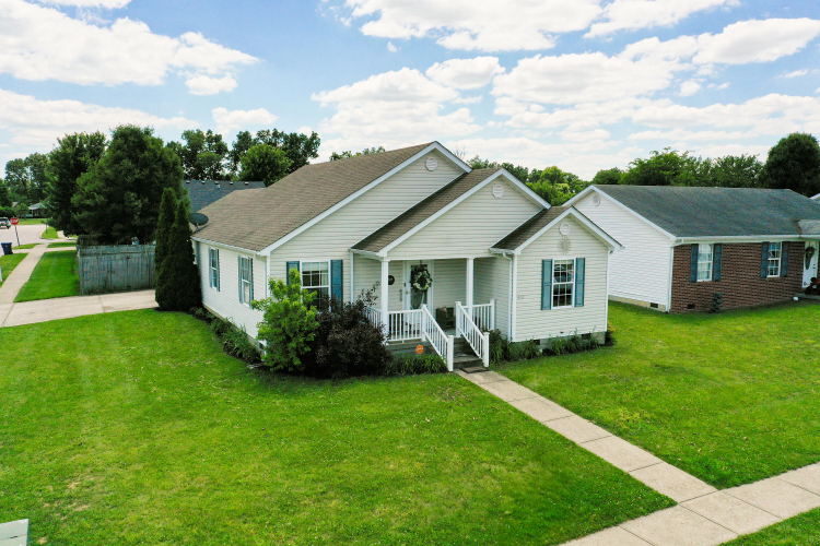 Listing Image 4