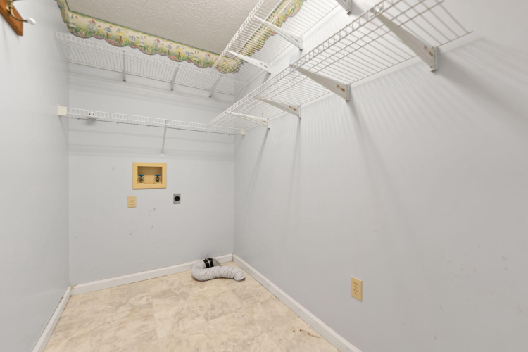 Listing Image 39