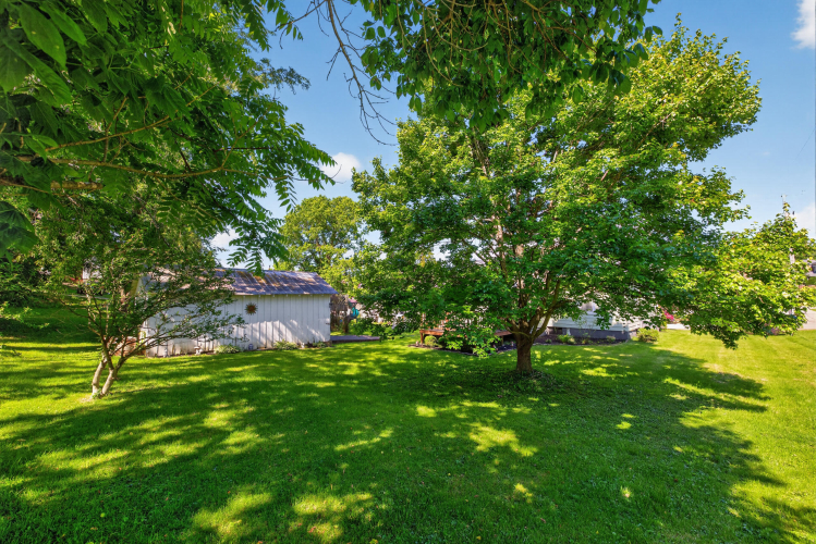 Listing Image 37