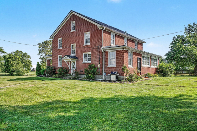 Listing Image 52