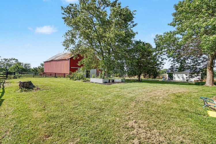 Listing Image 69