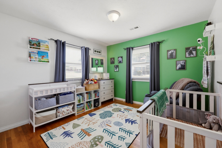 Listing Image 21