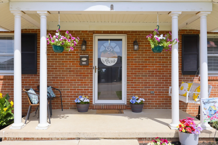 Listing Image 4