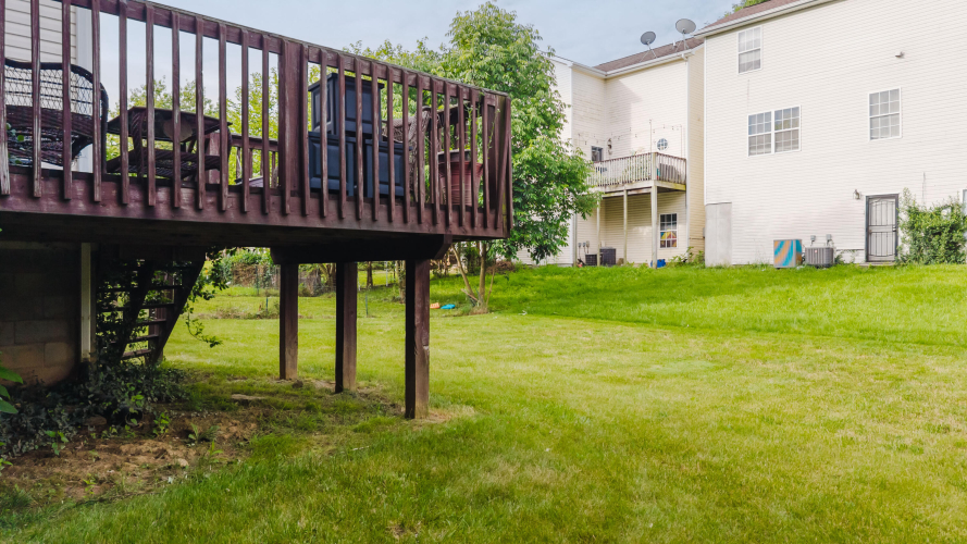 Listing Image 12