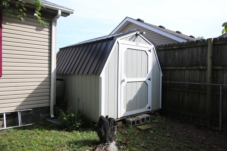 Listing Image 8