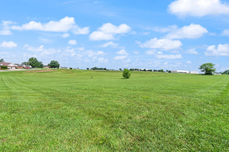 Listing Image 105