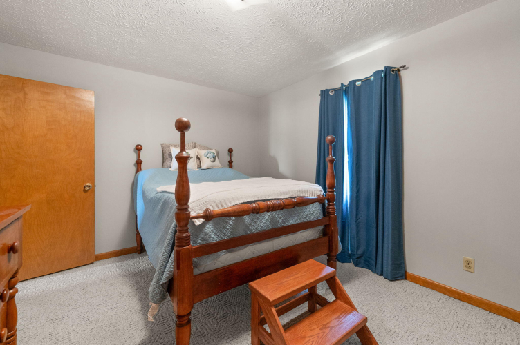 Listing Image 56