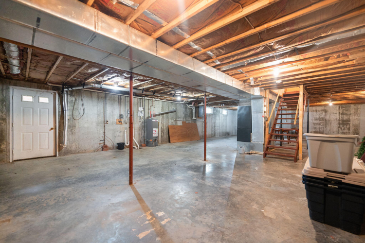Listing Image 83