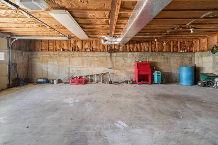Listing Image 91