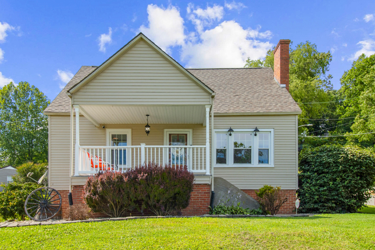 Listing Image 3