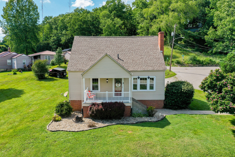 Listing Image 5