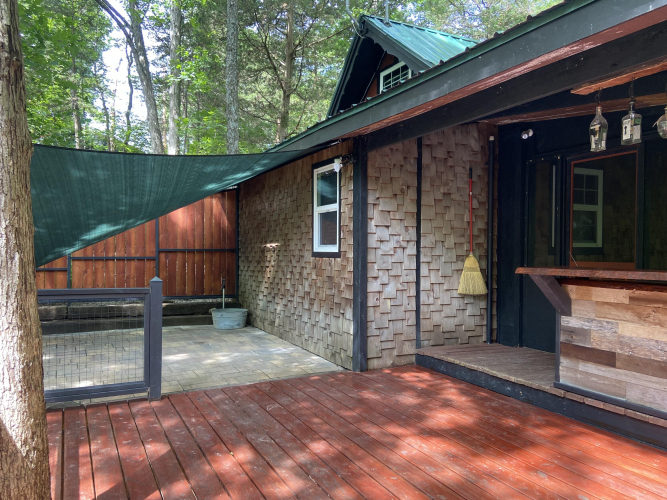 Listing Image 17