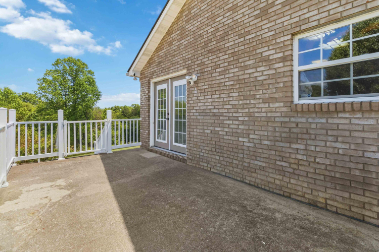 Listing Image 43