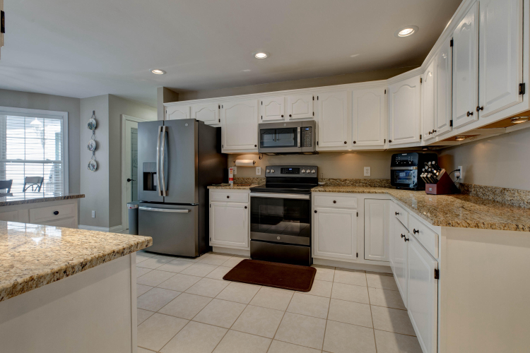 Listing Image 15