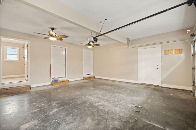 Listing Image 54