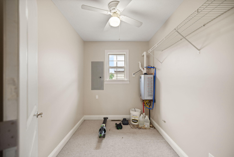 Listing Image 58