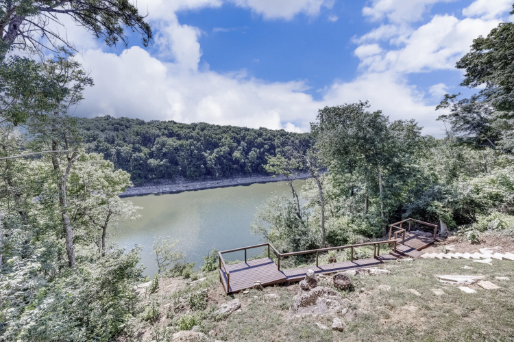 Listing Image 58